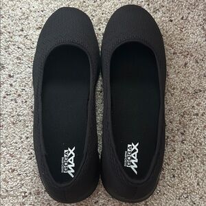 Skechers Go Step Lite size 9.5 black slip-in mesh shoes 14476